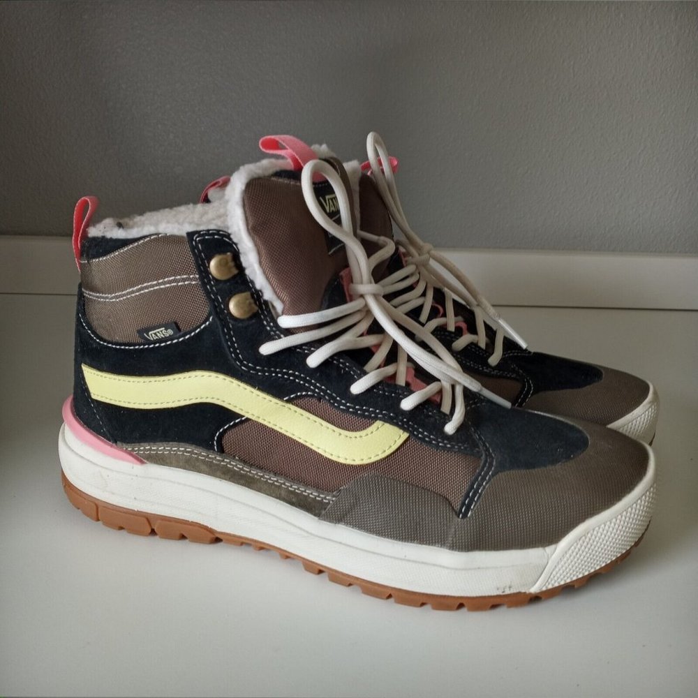 Unisex VANS Ultrarange Exo MTE Winter Boots Mens 8.5 Womens 10